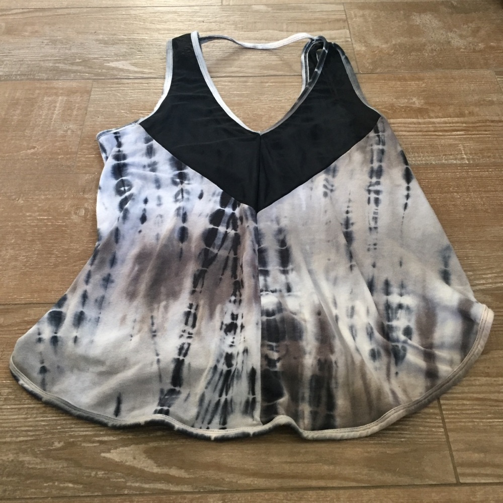 SOLD  •   Sexy Tie-dye Athletic Tank Top - Picture 7 of 8